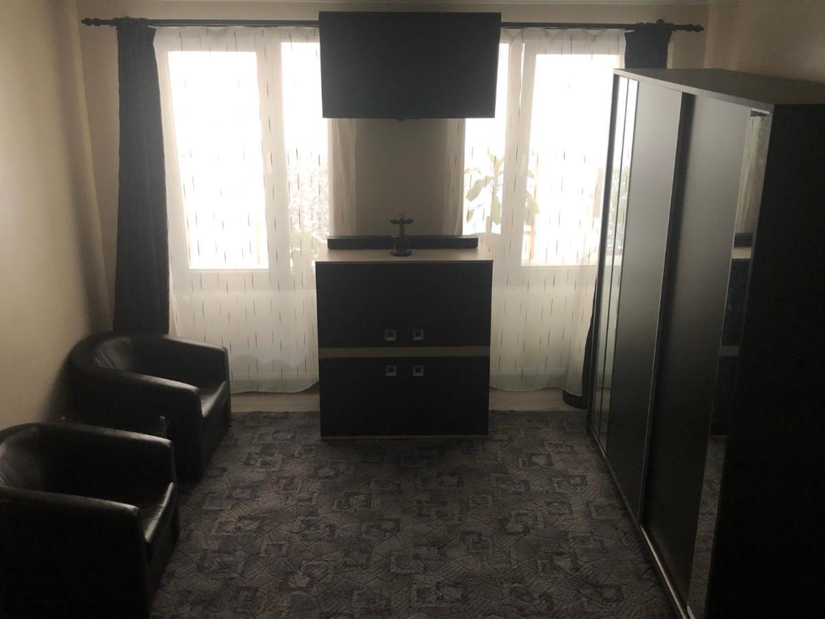Downtown Studio Брашов Экстерьер фото